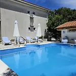Mirko Apartman