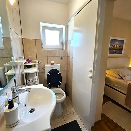 Apartment Mirko